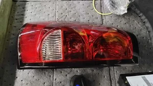 Driver Tail Light Classic Style Fits 04-07 SILVERADO 1500 PICKUP 1002783 - Picture 1 of 3
