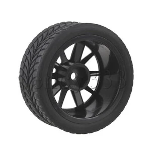 Pneumatico RC 1:10 in gomma monoorientato nero + cerchi ruota a 10 razze in plastica nera - Foto 1 di 6