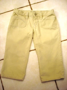GAP COTTON KHAKI SHORT CAPRIS SIZE 2 - Picture 1 of 4
