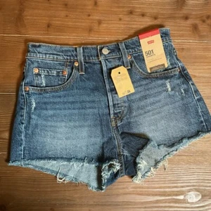 Levi's Damen 501 Original Shorts Größe 28 Neu mit Etikett - Bild 1 von 8