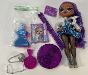 LOL Surprise OMG Queens Runway Diva Doll - Picture 1 of 5