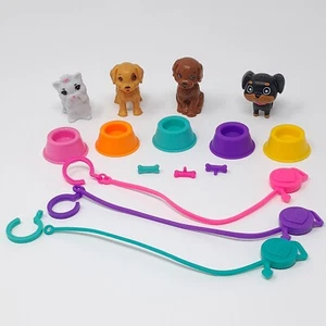 Barbie Hund Haustier Figuren 4er Set + Näpfe & Leinen Puppenzubehör - Bild 1 von 8