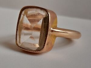 SUPERB ANTIQUE EARLY VICTORIAN 15CT GOLD ROCK CRYSTAL POOL OF LIGHT RING