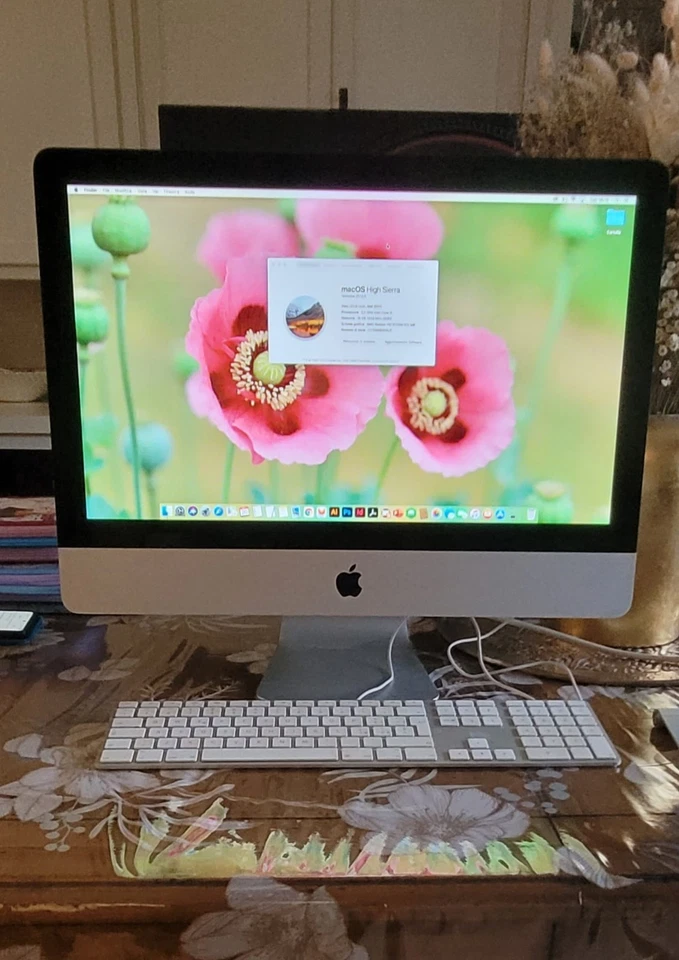 Apple iMac 21,5" Mid 2011 – Intel i5 2,5 GHz – 16GB RAM – SSD 500GB – Trackpad - Immagine 1 di 4