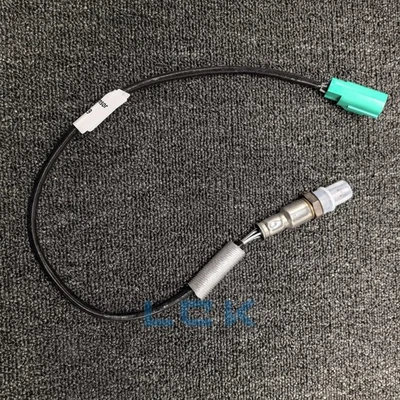 Center Oxygen Sensor For Land Rover Defender 110 130 90 Rover Range 3.0 LR137519 - Image 1 of 4