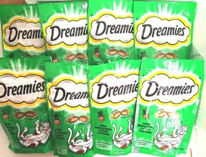 8 X 60g Dreamies with Irresistible Catnip Flavour Cat Treats Cat Biscuits 480g - Picture 1 of 6