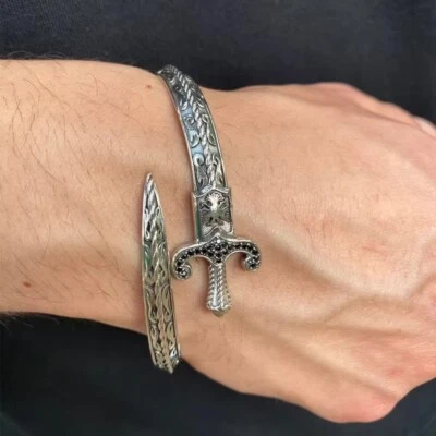 Brazalete Brazalete Ajustable Espada Medieval Hombre Cristal Negro Hip Hop Foto 1 de 4