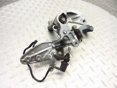 Yamaha YZF600R YZF600 2003 97-07 Thundercat soporte trasero derecho soporte pedal Foto 1 de 4