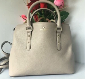 AUTENTICA Borsa a tracolla Kate Spade Larchmont Ave Evangelie in pelle ciottolata $379 - Foto 1 di 11