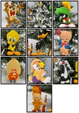 Looney Tunes Bugs Bunny Deluxe 10 Piece Christmas Ornaments Set