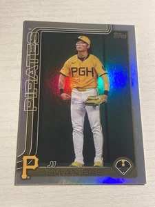 2025 Topps Update Rainbow Foil Parallel Ji Hwan Bae Pirates US64 - Picture 1 of 1