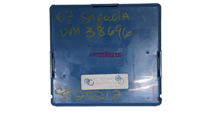 2005-07 Toyota Sequoia Multiplex Network Body Control Module 89221-0C082 - Image 1 of 2
