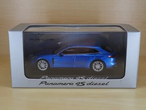 Porsche Panamera 4S Diesel hellblau 1:43 Minichamps Modellauto wap 0207600H  - Bild 1 von 7