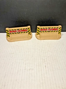 (2) VINTAGE 1980`s DUKES OF HAZZARD ROAD CLOSED SIGNS KNICKERBOCKER TOYS - Picture 1 of 5