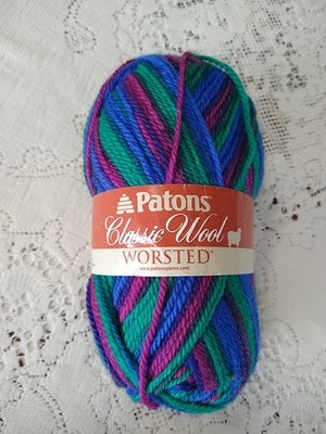 Hilo peinado clásico de lana Patons, 3,5 oz, 4 mediano, color Bird of Paradise 77136 Foto 1 de 4