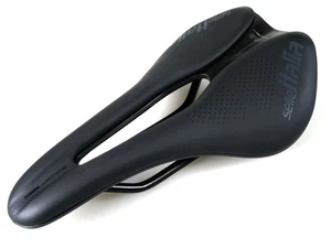 SELLE ITALIA Novus Boost Evo X-Cross Gravel Superflow Sattel 145 x 245 mm - Picture 1 of 6