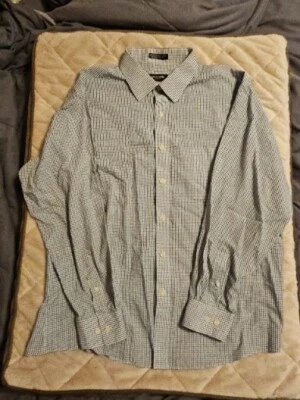 Camisa de vestir Pierre Cardin Paris ajustada 17-17,5 34/35 a cuadros abotonada/abajo Foto 1 de 4