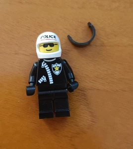 LEGO minifigure città classica cop019 polizia visiera nera - Foto 1 di 3