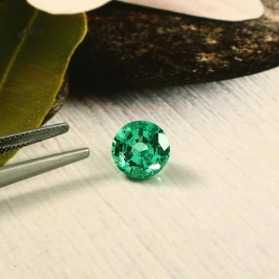 3.10 CT Ethical Green Colombian Emerald Loose Gemstone Round For Engagement Ring - Image 1 of 4