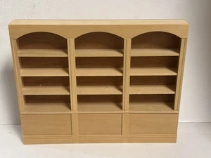 Dollhouse Miniature - Houseworks - Unfinished Triple Bookcase Unit - 1:12 Scale - Picture 1 of 7