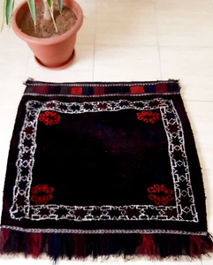 Oriental Red Rug Vintage Wool Hand Made Traditional 90x86cm Rare - Picture 1 of 12