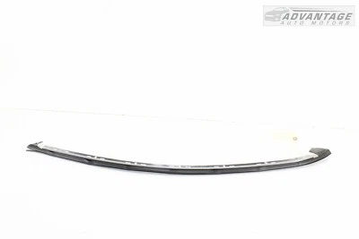 2009-2017 CHEVROLET TRAVERSE FRONT PASSENGER SIDE DOOR WINDOW UPPER MOLDING OEM - Image 1 of 4