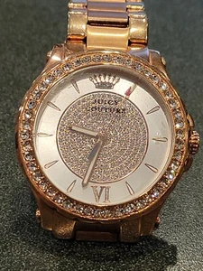 BEAUTIFUL GOLD & CRYSTAL JUICY COUTURE Watch Works Perfectly - Picture 1 of 10