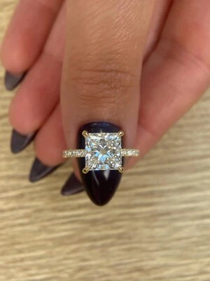 3.10Ct Princess-Cut VS1 Lab Grown Diamond Solitaire Wedding Ring 14k Yellow Gold - Image 1 of 4