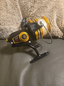Penn 7500SS Heavy Duty Spinning Reel Made In USA Gold / Black - Picture 1 of 9