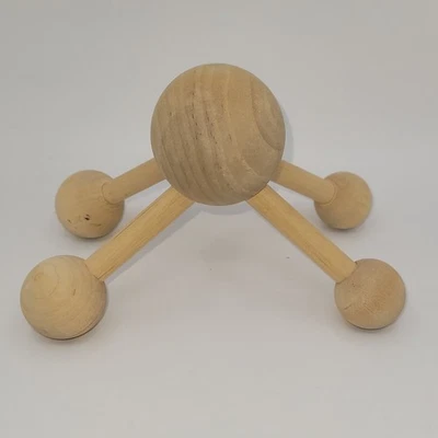 Masajeador corporal de madera estilo insecto - ¡Proyecto de relajación o artesanía! Foto 1 de 4