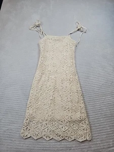 Rebellion Again Kleid Damen klein Häkel Strick ärmellos cremefarben Beachy - Bild 1 von 7