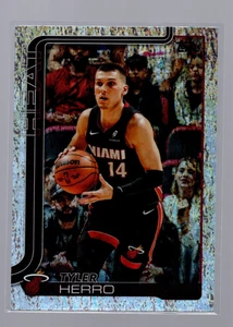 2025-26 Topps Tyler Herro Silver Sand Glitter Parallel #73 Miami Heat - Bild 1 von 2