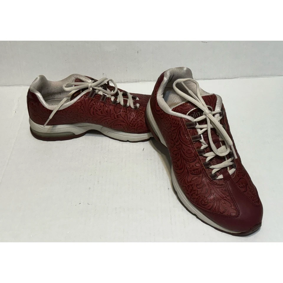 Nike Women's Airmax Size 10 Leather Maroon Paisley Print - Image 1 of 4