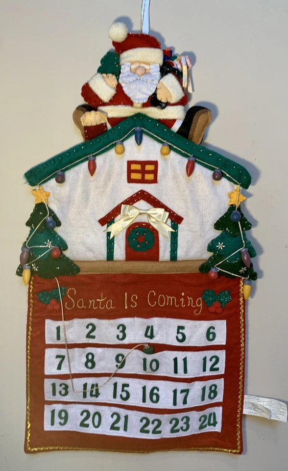 Vintage Creative Designs SANTA IS COMING Christmas Advent Calendar: Countdown - Image 1 of 4