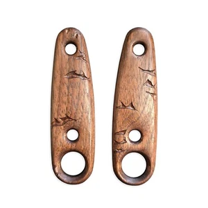 Traditional Cracks Walnut - ESEE Izula-2 Knife Scales - Picture 1 of 4