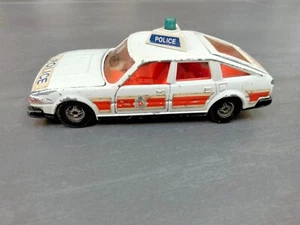 Corgi Toys No. 339 - Rover 3500 (SD1) Police car - diecast - Spares or Repair - Picture 1 of 23