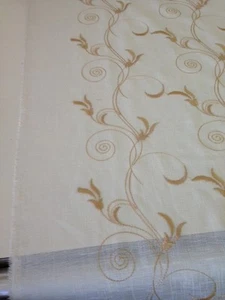 Rotoli ricamati tessuto drappeggio trasparente da cortile oro bianco sporco - Foto 1 di 3