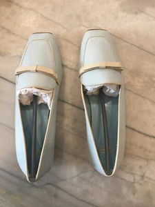 (NEU) Frances Valentine Suzanne hellblau/austern Größe 8,5 Schuhe - Bild 1 von 3