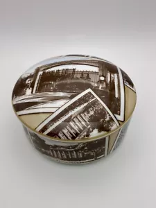 Tiffany & Co Bone China Porcelain Trinket Gift Box. Sony Pictures Entertainment - Bild 1 von 7