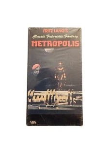 Metropolis (VHS, 1999) - Fritz Lang's Sci-Fi Classic - Brandneu Versiegelt - Bild 1 von 2