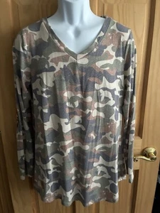 Simply Southern Women’s L Camouflage Sequin Elbow V-neck Long Sleeve Top - Picture 1 of 9