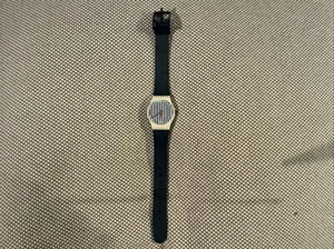 Swiss Watch NEU Damen Armbanduhr – Funktioniert mit neuer Batterie - Bild 1 von 7