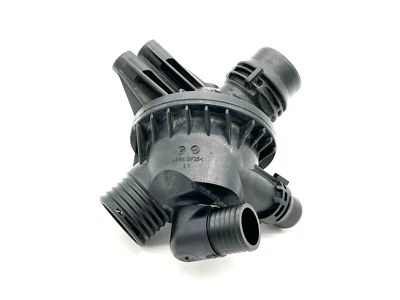 BMW X3 F25 2011-2014 3,0 L genuino motor refrigerante termostato carcasa 7586783 OEM Foto 1 de 4