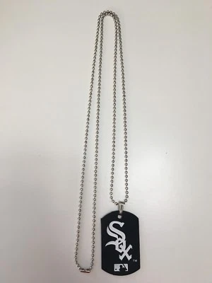 CHICAGO WHITE SOX MLB SPORTAGZ FLEXIBLE DOG TAG NECKLACE FOREVER COLLECTIBLES - Image 1 of 3