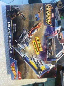 Hot Wheels Avengers Infinity War Milano Breakout Playset Marvel dented box - Picture 1 of 4