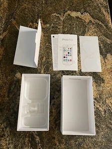 2013 Vintage Apple iPhone 5s Gold 16GB A1453 - Papers & Box Case Only - Picture 1 of 9