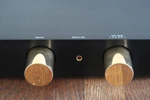 DENSEN BEAT B100 INTEGRATED SOLID STATE AMPLIFIER EIN VINTAGE AUDIOPHILER KLASSIKER - Bild 1 von 9