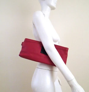 Kenneth Cole Reaction Large Rose Leather Zip Clutch Handbag - Picture 1 of 10