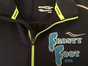 Saucony Frosty Foot 50K Laufjacke Laufen warm Herren Größe Medium Asheville NC - Bild 1 von 9