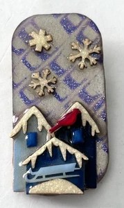 Lucinda Haus Pins Weihnachten Winter Brosche Glitzer Schneeflocken Schlitten Vogel Kardinal - Bild 1 von 3